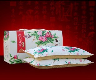 ��ɫ���������