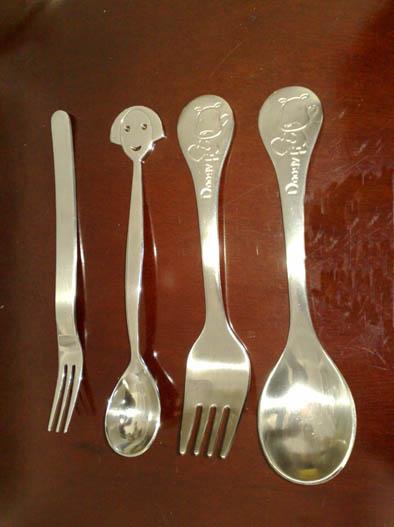 �ձ��������b