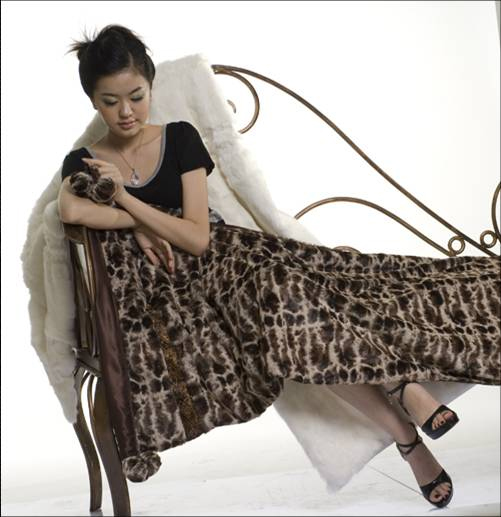 ���ұ��y̺