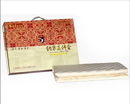 �{��������