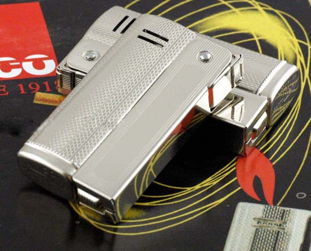 �������C