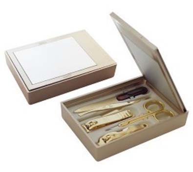 777ָ���Q���bDS��4701G