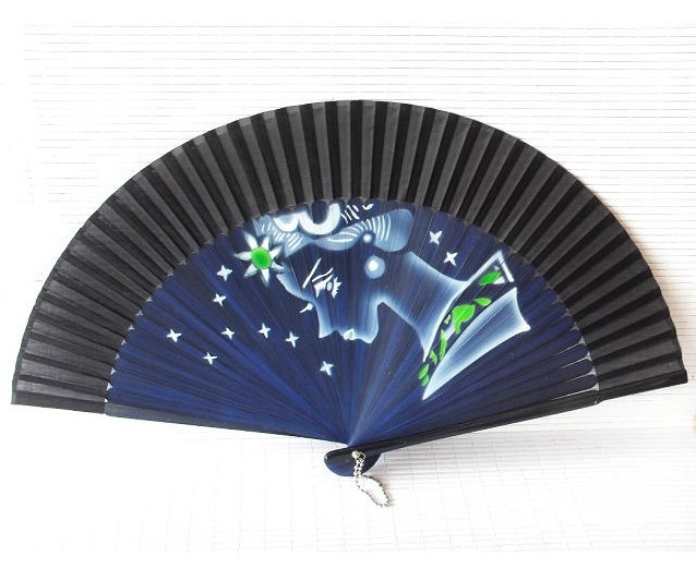 ���L��Ů����