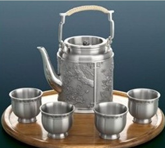 �ļ����a��������b