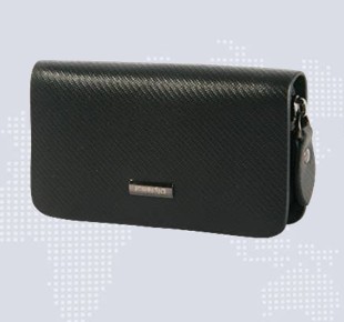 ��ɫ�M��ţƤ耳װ�