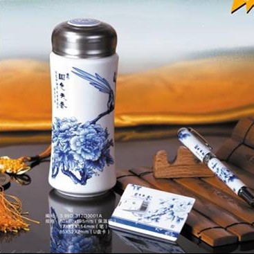 ��ɫ�����໨�Ǵɣ����ر�+u�P��+�P��