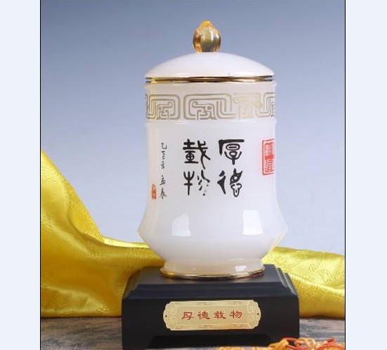 ���������d����~��