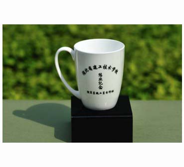 �� �� ��