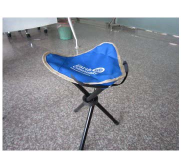 ���p��y����~��