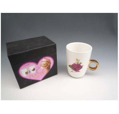 ��ָ�մɆα�