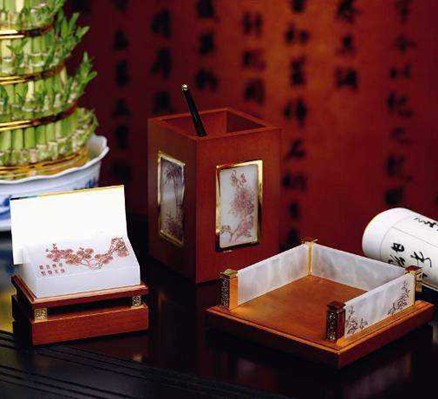 ����Դ �q������ ������A������