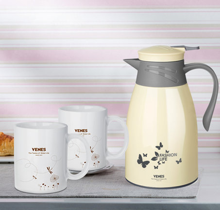 ������r�м��É����bVT133